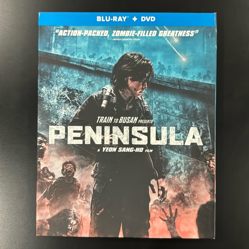 Peninsula - Blu-ray & DVD Combo Set